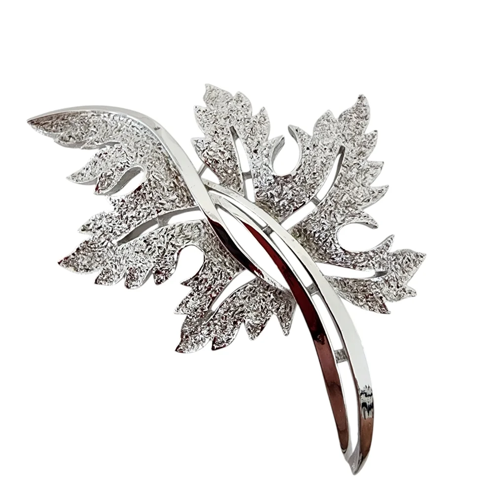 Trifari vintage brooch